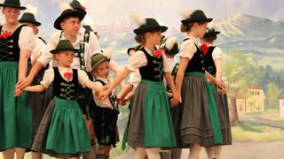 Die Jugend beim Heimatabend